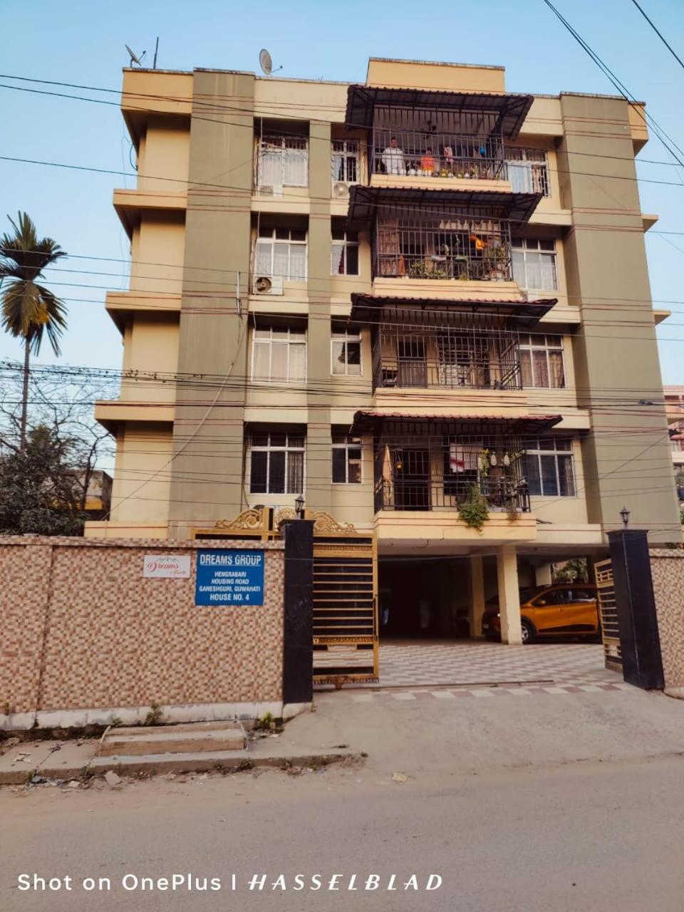 Dreams Abode Studio Apartment Guwahati Exterior photo